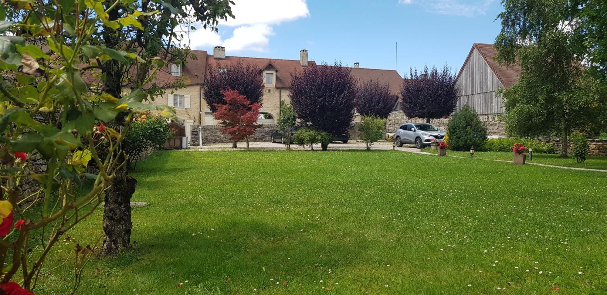 Maison D'Eusebia Château-Chalon Eksteriør billede