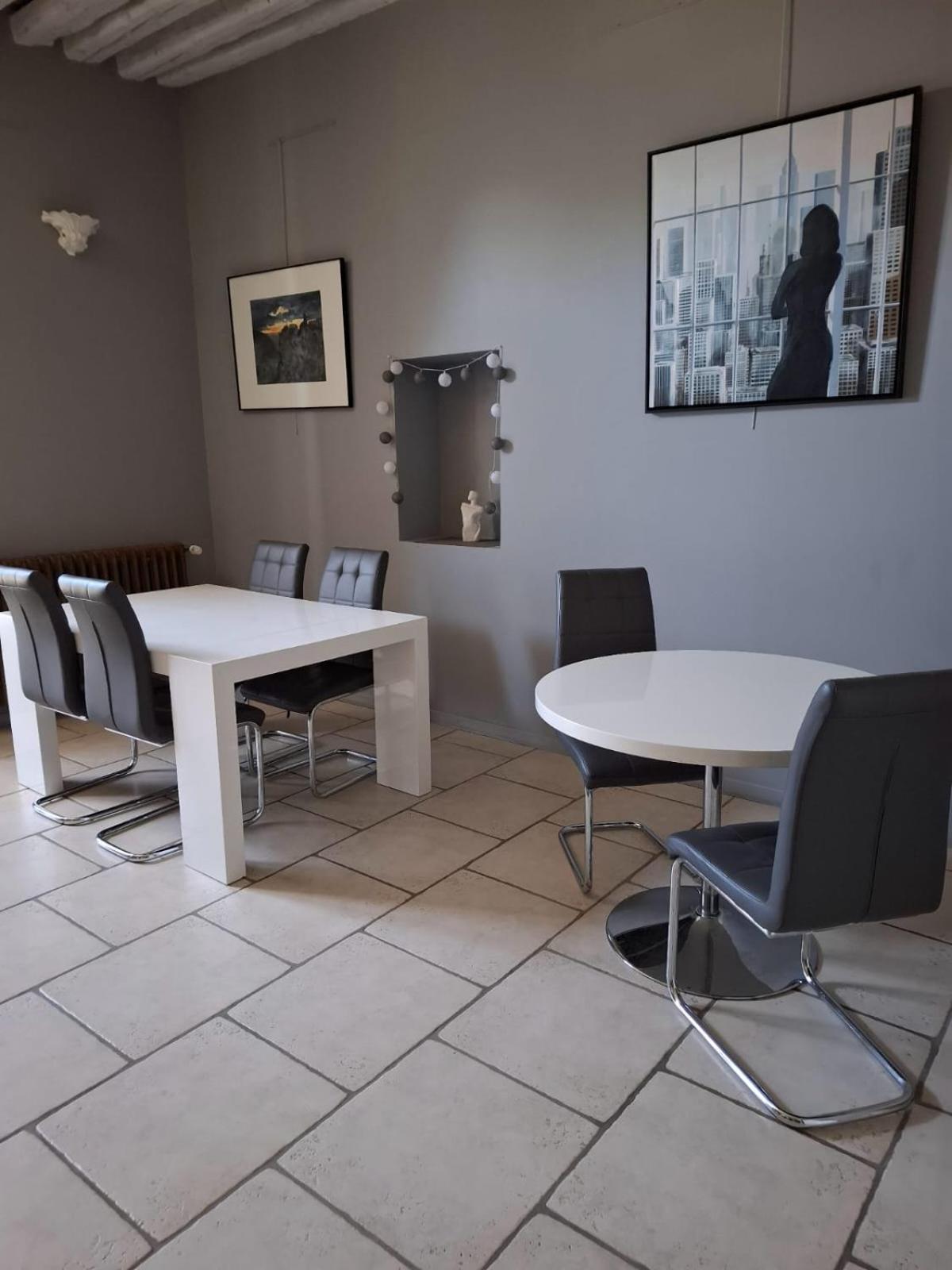 Maison D'Eusebia Château-Chalon Eksteriør billede