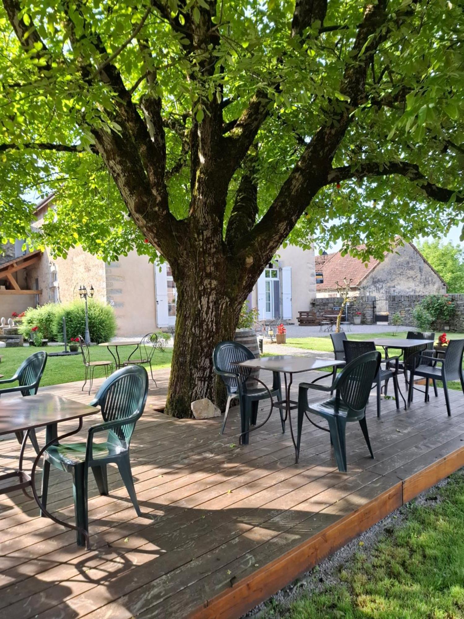 Maison D'Eusebia Château-Chalon Eksteriør billede