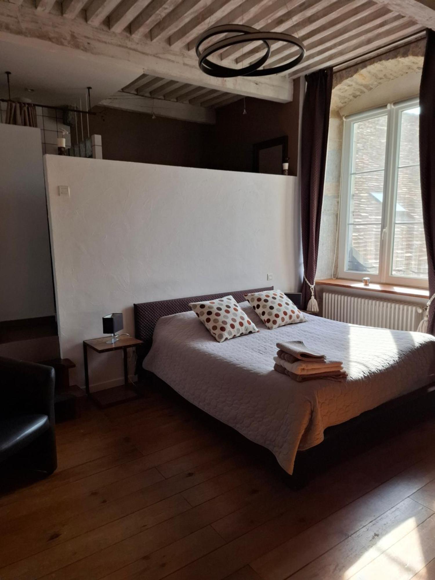 Maison D'Eusebia Château-Chalon Eksteriør billede