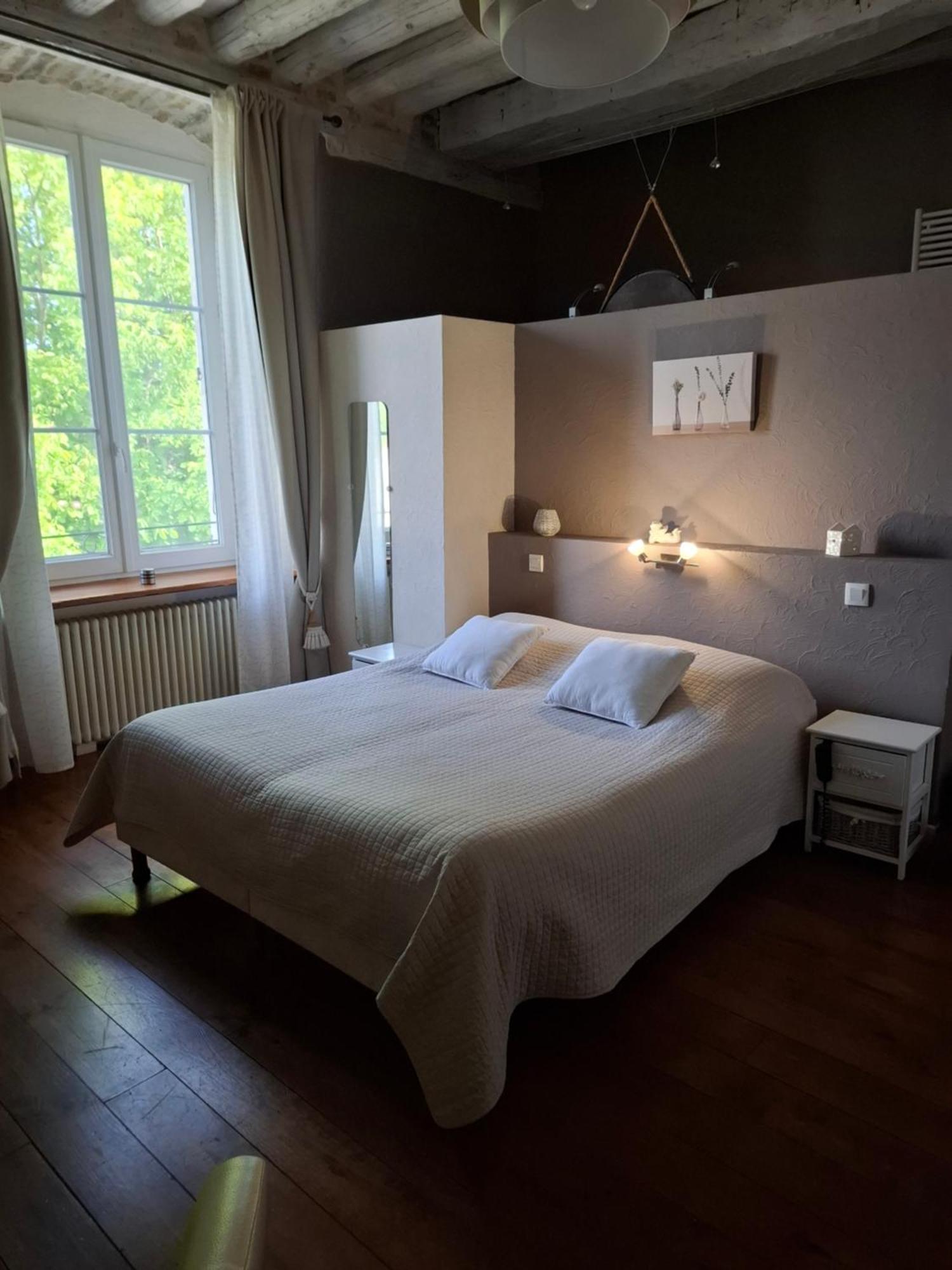 Maison D'Eusebia Château-Chalon Eksteriør billede