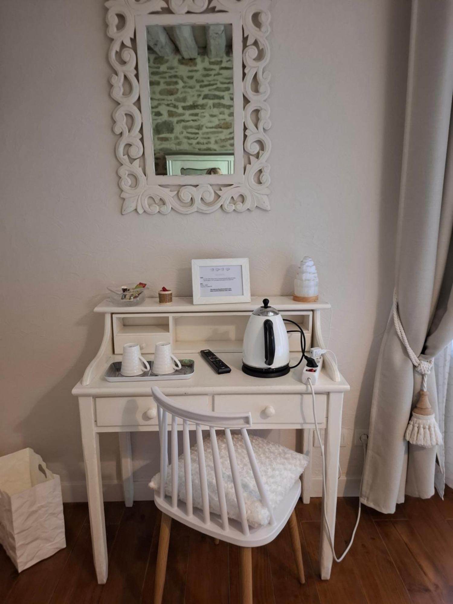 Maison D'Eusebia Château-Chalon Eksteriør billede