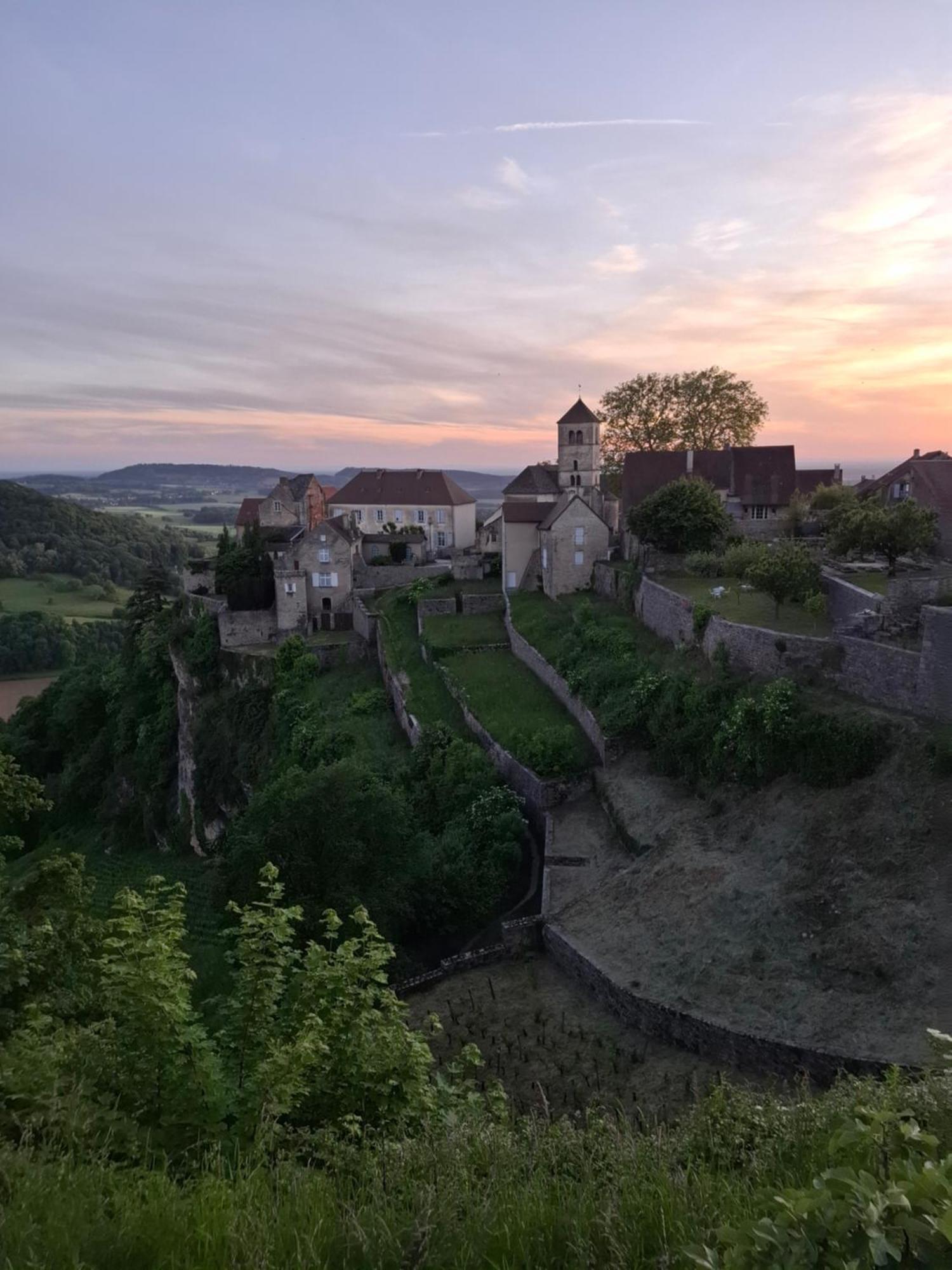 Maison D'Eusebia Château-Chalon Eksteriør billede
